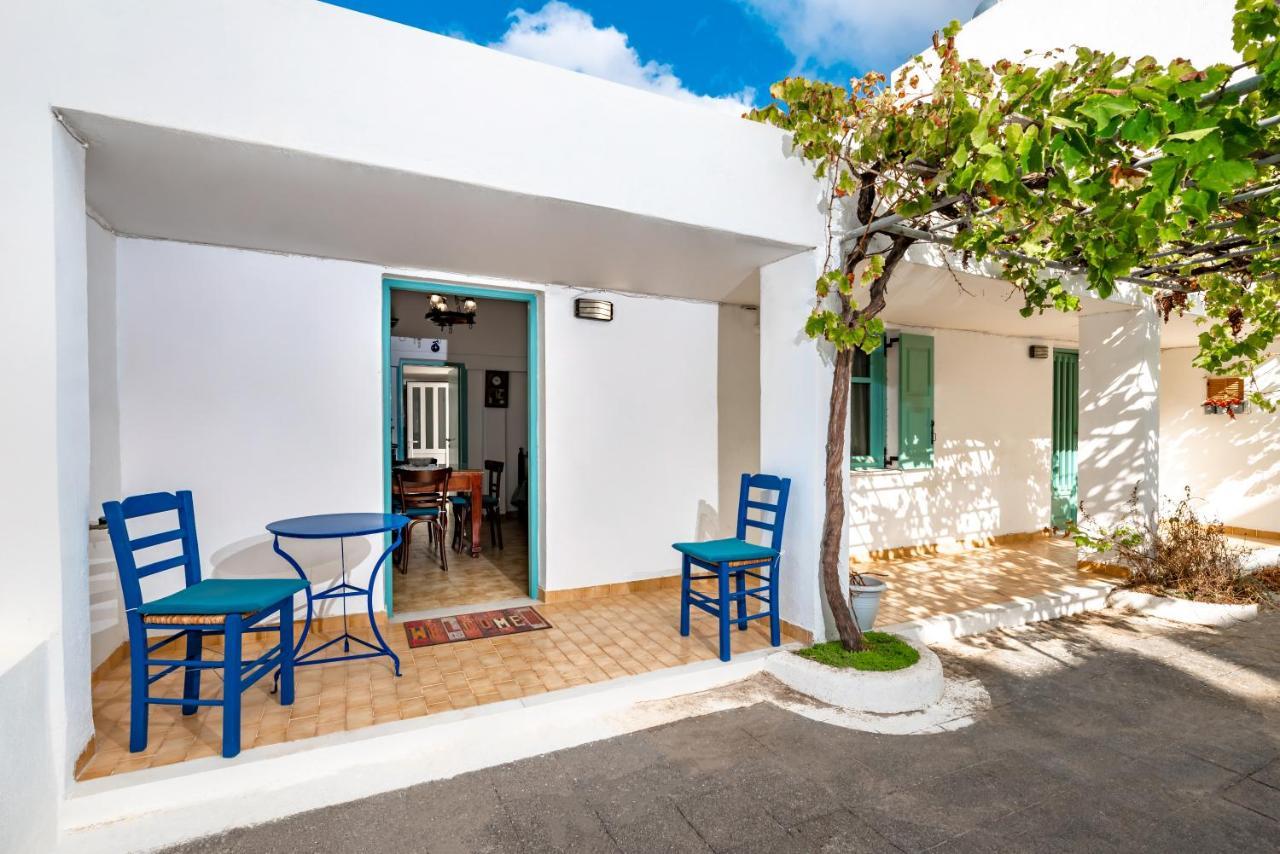 Authentic Santorinian Home Experience Fira  Ngoại thất bức ảnh